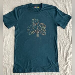 Monstera Leaf Plant Vibrant Radiant Reflective Colors Womens Teal Blue Tee Small